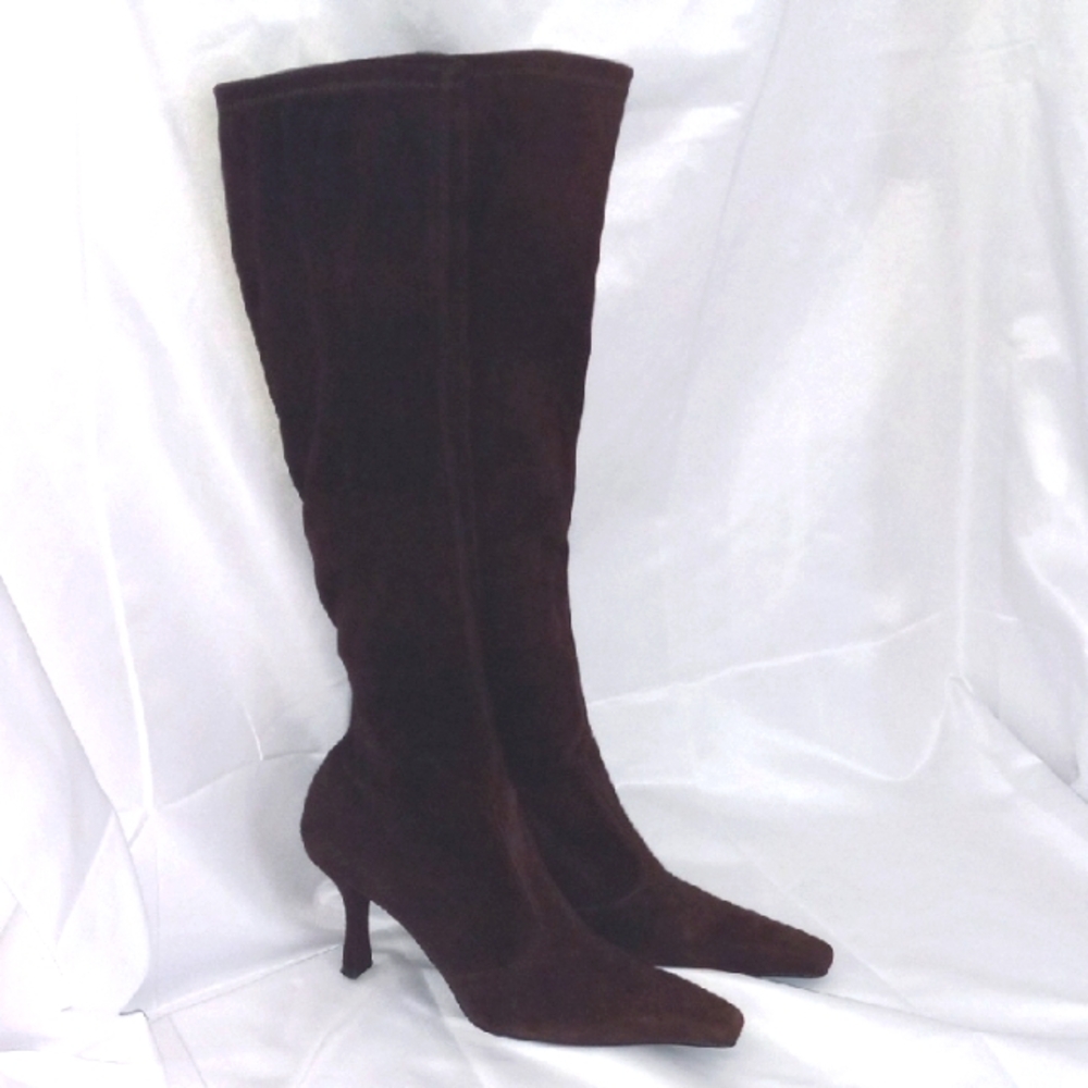 Stuart Weitzman Elegant Brown Knee-High Women's Boots 6?